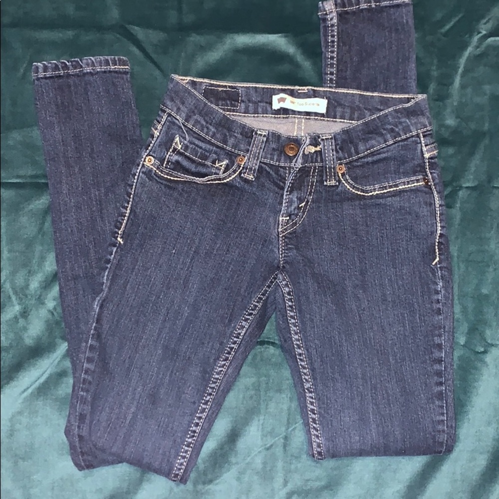 Levi’s 524 Too Superlow